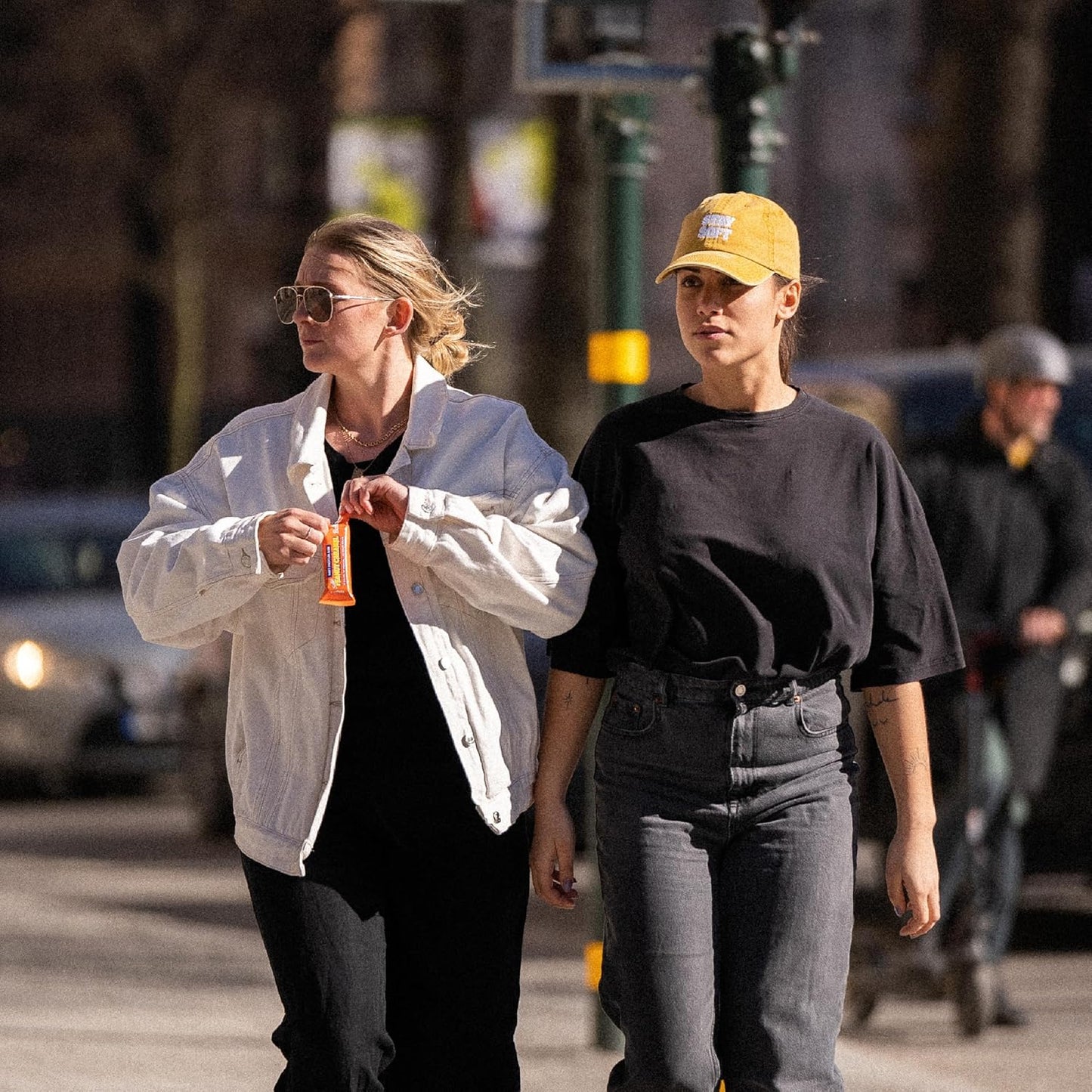 Barebells Soft Protein Bars, Salted Peanut Caramel - 12 Count, 16g High Protein Treats - Chocolate Nutrition Bar with 1g Total Sugars - On The Go Breakfast or Post-Workout Snack