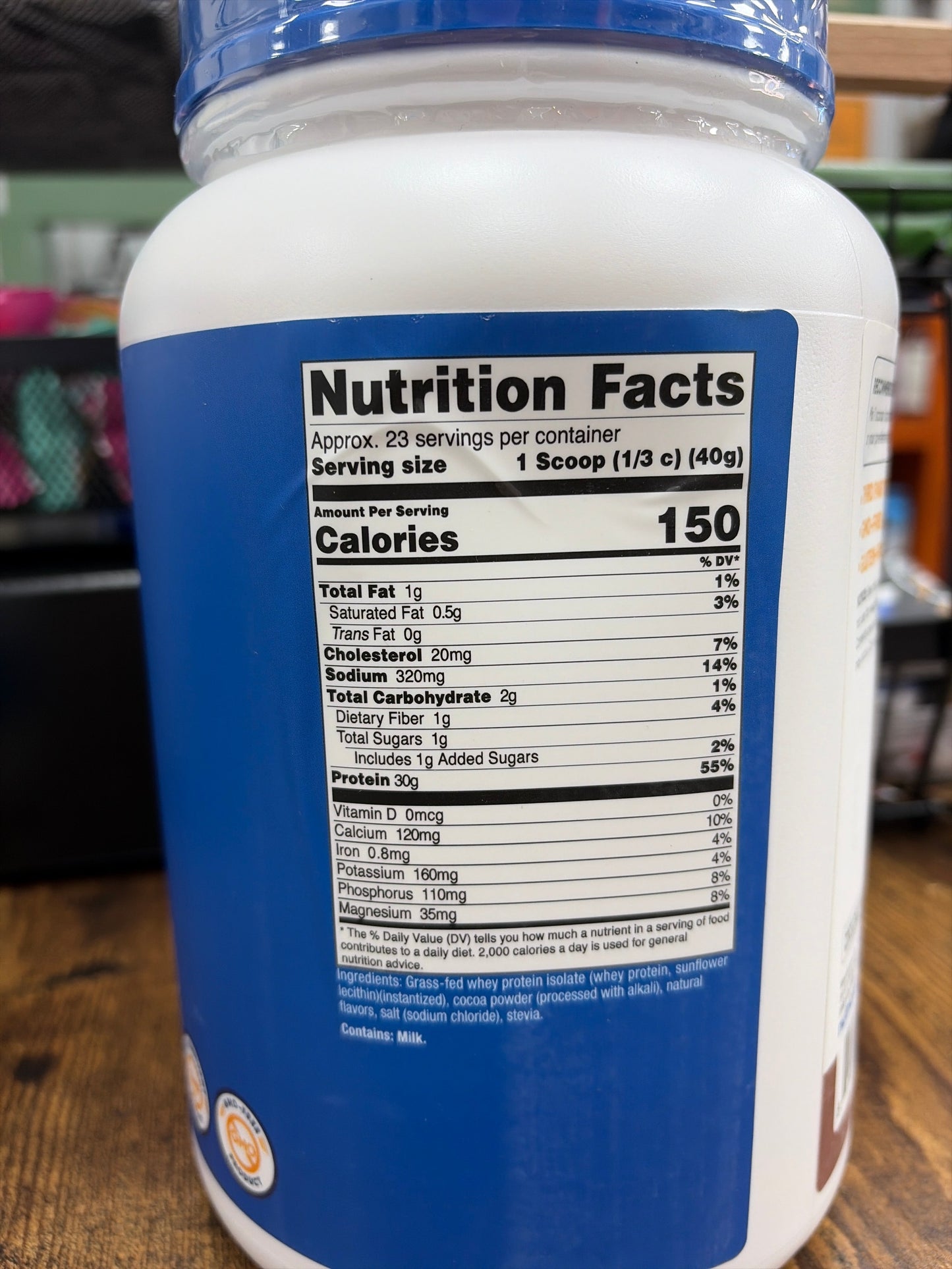 Nutricost Grass-Fed Whey Protein Isolate (Chocolate) 2LBS - Non-GMO, Gluten Free, Natural Flavors
